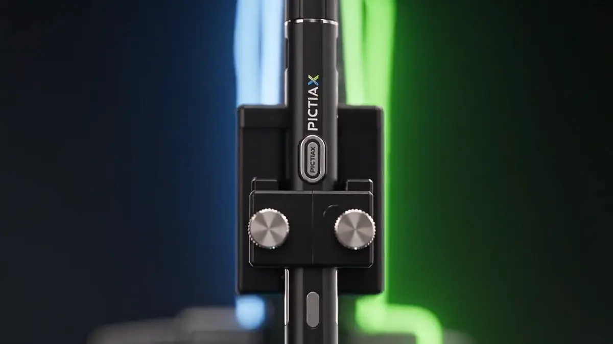 Der Stifthalter des PictiaX® KI-Zeichenroboters